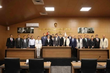Marmaris Belediyesi’nin yeni dönemi ilk meclis toplantısını yaptı
