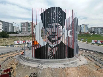 Menemen’e 4 boyutlu Atatürk anıtı
