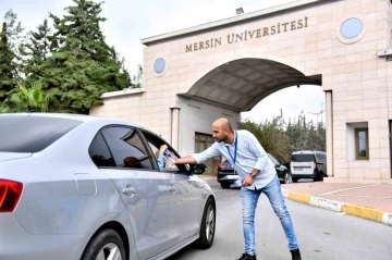 Mersin Büyükşehir Belediyesi YKS’ye giren öğrencileri yalnız bırakmadı
