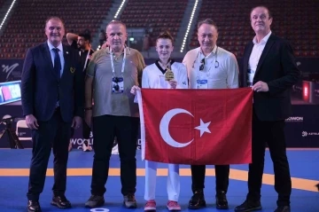Merve Dinçel, Dünya şampiyonu oldu
