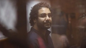 Mısır’da açlık grevini sürdüren tutuklu aktivist Abdulfettah’a tıbbi müdahale