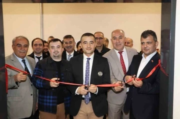 Mithat Paşa Ortaokulu’nda ‘Yıldız- Oktay Çıldır Sinema Salonu’ açıldı
