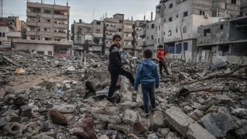 Modern zamanın en uzun işgaline tanık olan Gazze'de İsrail saldırıları 90. gününde sürüyor