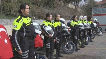 Motosikletli kadın polisler 8 Mart’ta görev başında
