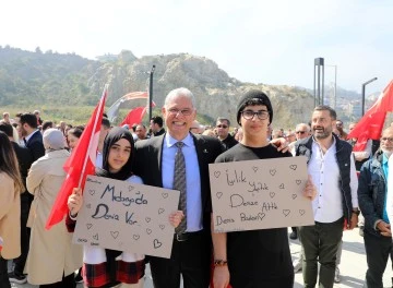 Mudanya Belediye Başkanı Deniz Dalgıç göreve  başladı