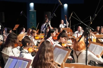Muhteşem çocuklardan Bodrum’da muhteşem konser
