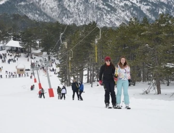 Murat Dağı Termal Kayak Merkezi ’Türkiye’nin en iyi 10 kayak merkezi’ arasında gösterildi
