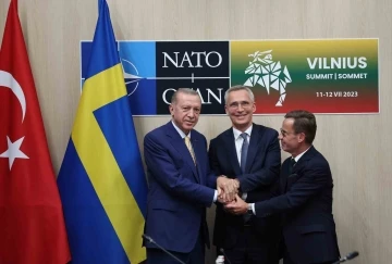 NATO Genel Sekreteri Jens Stoltenberg: “Türkiye ve İsveç’in endişelerini göz önüne alarak ortak bir yol bulduk.”
