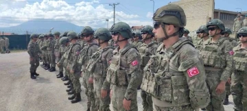 NATO’nun talebi üzerine Türk komandolar Kosova’ya geldi
