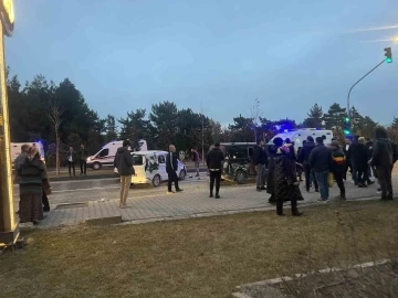Nevşehir’de fireni patlayan kamyon araçlara çarptı: 6 yaralı
