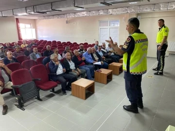 Nevşehir’de okul servis şoförlerine eğitim verildi
