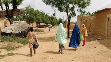 Nijerya'nın Kano eyaletinde "temiz su" için kilometrelerce yürümek gerekiyor