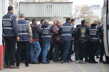 Olaylı İzmir derbisinin ardından 19 kişi tutuklandı