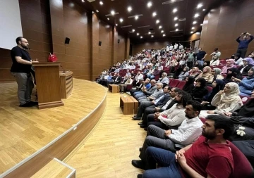Op. Dr. Kamacı Gazze’deki vahşeti öğrencilere anlattı
