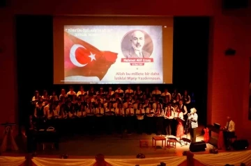 İstiklal Marşı ve Mehmet Akif Ersoy’u Anma Günü programı düzenlendi