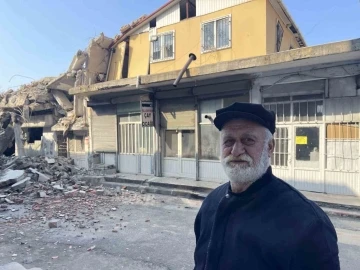 Osmaniye’de ağır hasarlı binaların yıkımı devam ediyor
