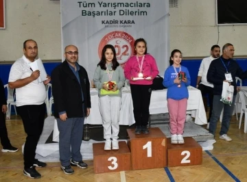 Osmaniye’de ’Kurtuluş Kupası’ satranç turnuvası ödülleri verildi
