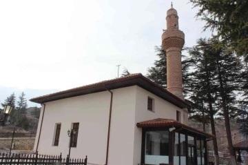 Osmanlı Devleti’nin kurulduğunun dünyaya ilan edildiği camide anma programı
