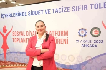 Öz İplik İş Sendikası Genel Başkanı Ay: “Türkiye gelişecekse kadın emeği güçlendirilmelidir”
