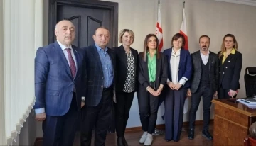 Özel İmperial Hastanesi yönetiminden Gürcistan Acara Özerk Cumhuriyeti Sağlık Bakanı Nino Nijaradze’ye ziyaret
