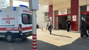 Bursa'da patlak hortum yüzünden müşterisini bıçakladı
