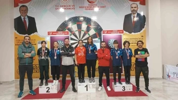 Pamukkale Belediyesporlu dartçılardan 18 madalya

