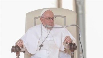 Papa Franciscus: "Gazze'deki ağır insani durumu düşünüyorum"
