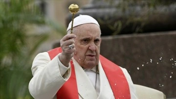 Papa, rahatsızlanması sonrasında "Palmiye Pazarı" ayinine katıldı