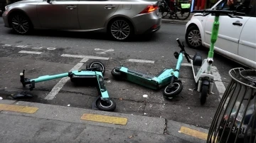 Paris'te elektrikli scooterlar için referandum yapılacak