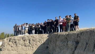 PAÜ öğrencileri, Burdur’un arazi yapısını yerinde inceledi
