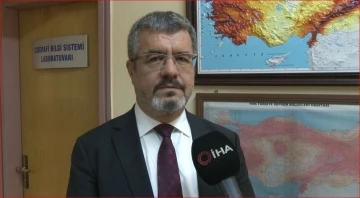 Prof. Dr. Arslan: “Kuzey Anadolu Fay Hattı’nda yüz yılda bir şiddetli bir deprem meydana geliyor”
