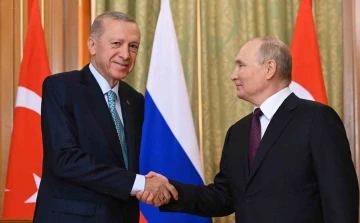 Putin: &quot;Moskova ve Ankara yeni yılda ikili siyasi diyaloğu geliştirmeye devam edecek&quot;
