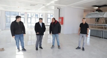 Rektör Kızıltoprak, Kütahya Teknokent’te inşaatı devam eden ek binayı inceledi
