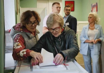 Rus işgali altındaki Ukrayna topraklarında Putin’in partisi yerel seçimlerin galibi oldu
