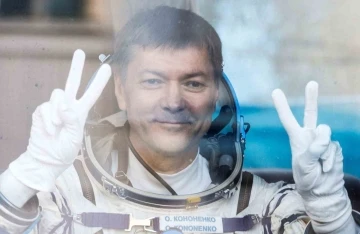Rus kozmonottan uzay rekoru: 878 gün 12 saattir uzayda
