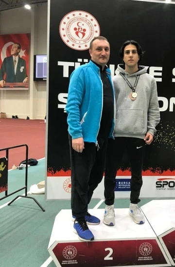 Sakarya Büyükşehir’in sporcusu atletizmde Türkiye Şampiyonu oldu
