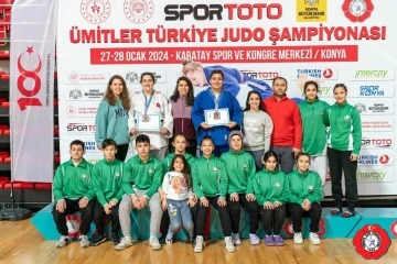 Salihlili judocular, Konya’da 2 madalya kazandı
