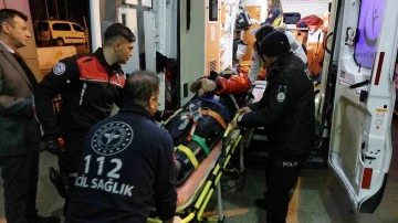 Samsun’da Yunus polisi kaza yaptı: 1’i polis 3 yaralı
