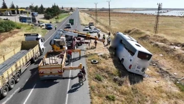 Şanlıurfa’da yolcu otobüsü devrildi: 6 yaralı