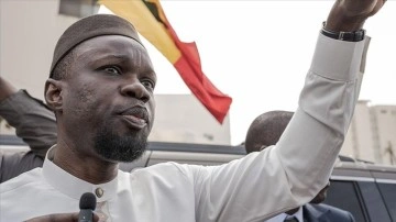 Senegal'de hükümet muhalif lider Sonko'nun partisini feshetti