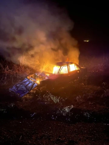 Kazada yanan otomobilde hayatını kaybedenlerin isimleri belli oldu