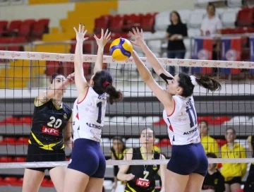 Sivas’ta TVF 2. Lig Kadınlar Çeyrek Final Etabı devam ediyor