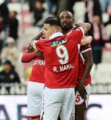 Sivassporlu Fode Koita gol sayısını 9’a yükseltti
