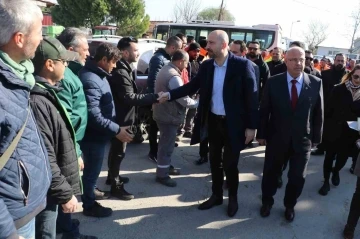 Söke Belediyesi işçilerinden Başkan Arıkan’a davul zurnalı karşılama
