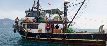 Söke’de balıkçı tekneleri denetlendi
