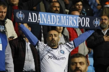 Spor Toto Süper Lig: Adana Demirspor: 0 - Giresunspor: 1 (İlk yarı)
