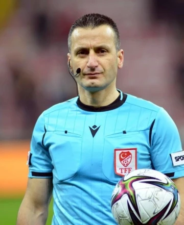 Suat Arslanboğa, Kayserispor’un 20 maçını yönetti
