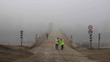Tarihi Tunca Köprüsü araç ve yaya trafiğine kapatıldı
