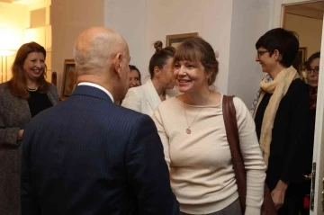 Bakan Kirişci, Lübliyana Büyükelçiliğinde Sloven vatandaşlarla buluştu