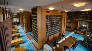 TBMM Kütüphanesi asırlık birikimiyle tarihe ışık tutuyor